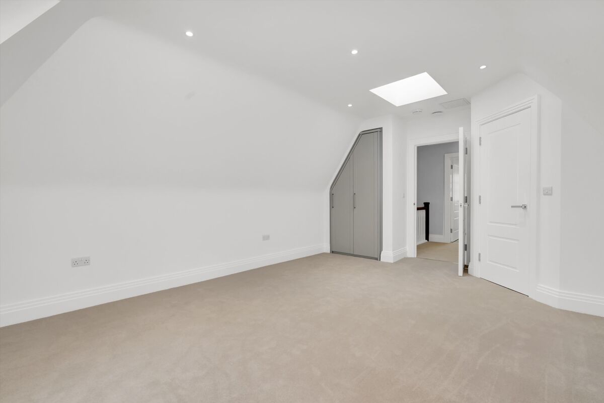 house for sale in Broadoaks Park Road, West Byfleet, Surrey, KT14