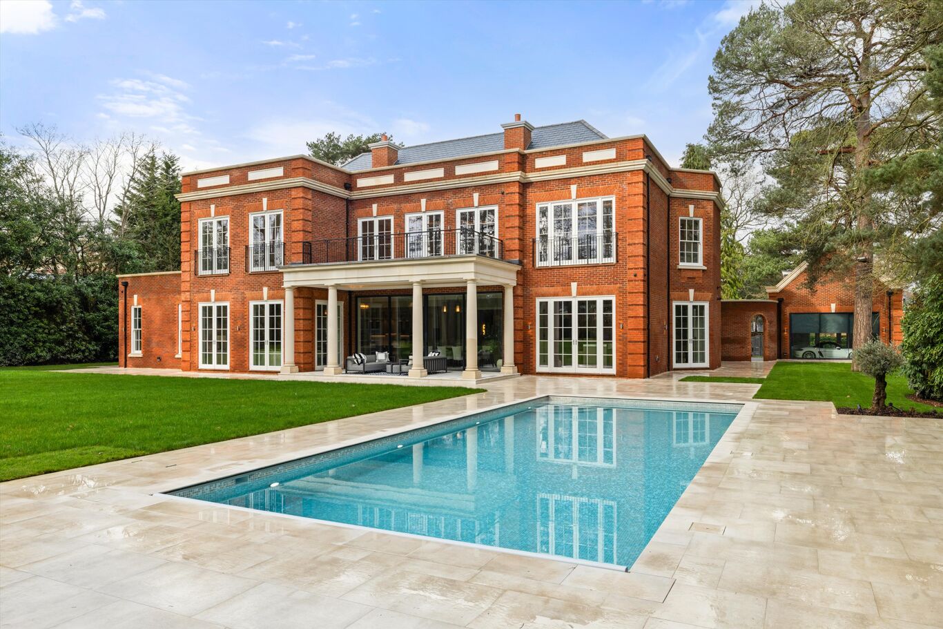 Image of East Road, Weybridge, Surrey KT13