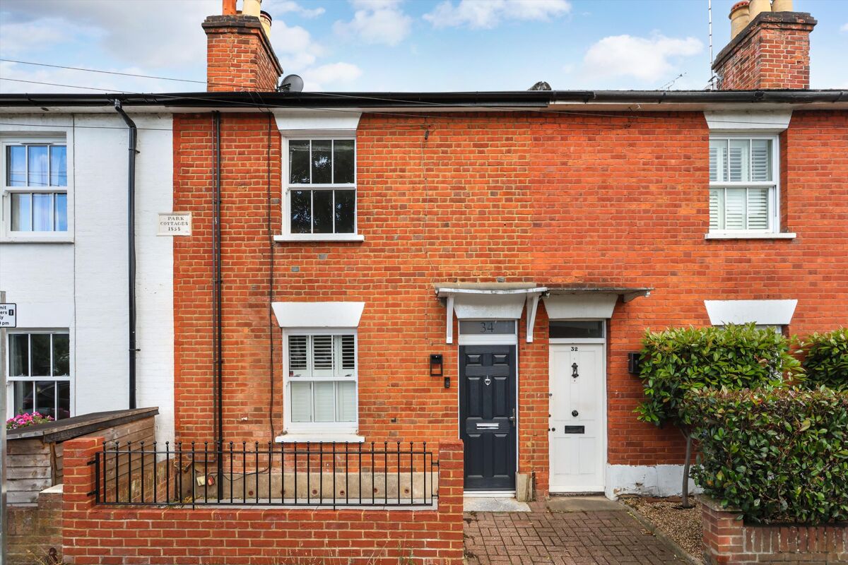 house for sale in York Road, Weybridge, Surrey, KT13 WBE012338673