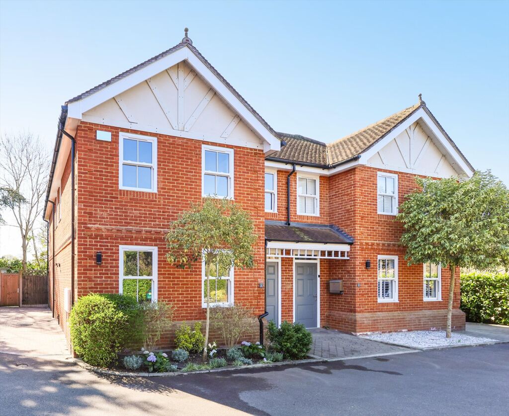 Image of Hare Hill, Row Town, Weybridge, Surrey, KT15