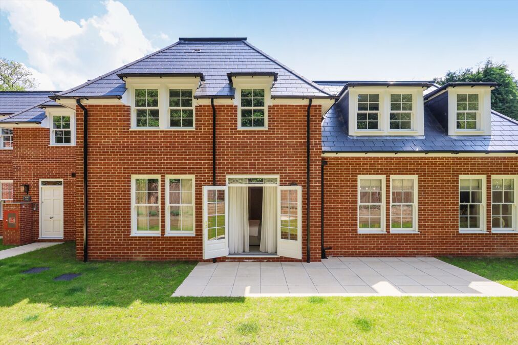Image of St. Georges Avenue, Weybridge, Surrey, KT13.