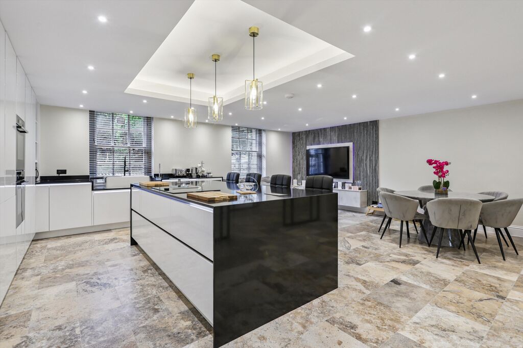 Image of Ottershaw Park, Ottershaw, Chertsey, Surrey, KT16