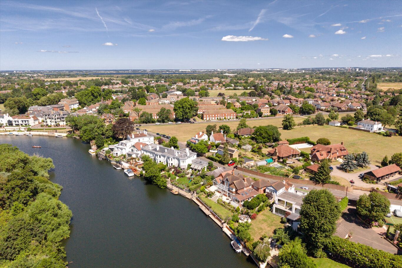 Image of Russell Road, Shepperton, Surrey TW17