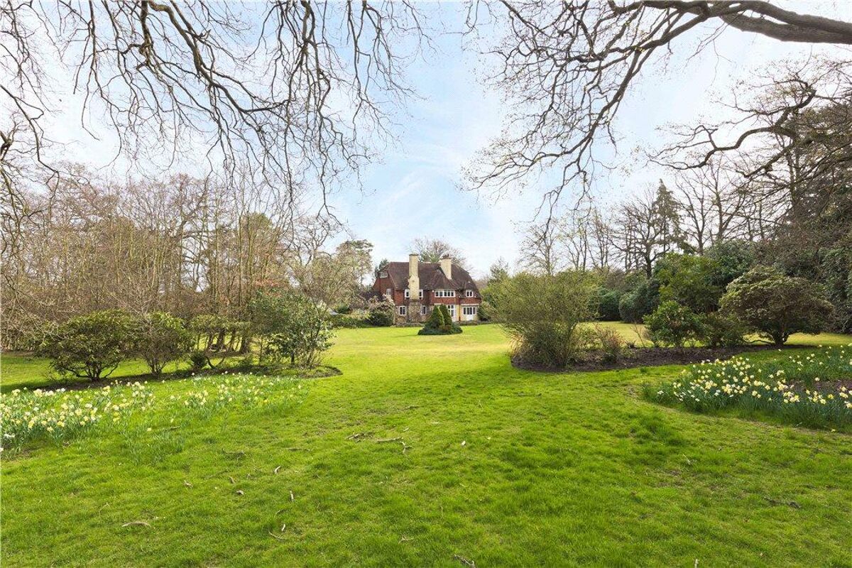 house for sale in East Road, St Hill, Weybridge, Surrey, KT13