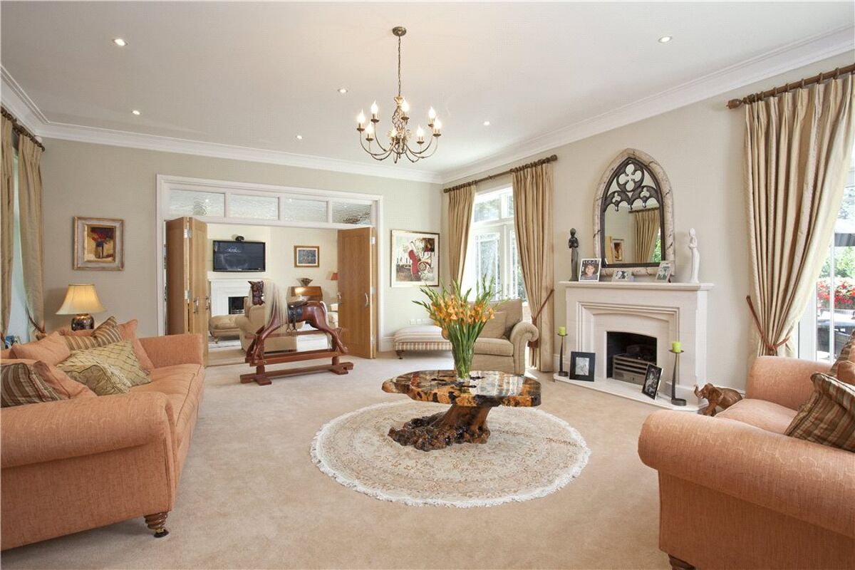 house for sale in Cobbetts Hill, Weybridge, Surrey, KT13 WBE170056