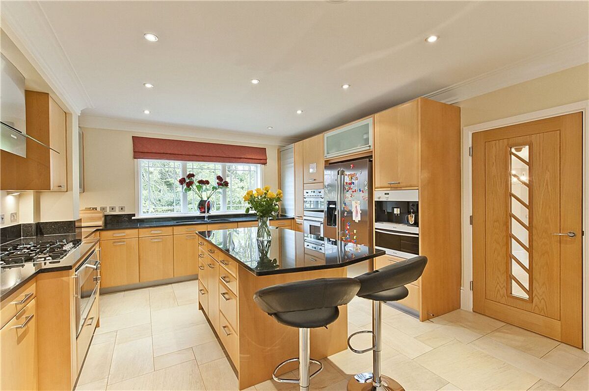 house for sale in Cobbetts Hill, Weybridge, Surrey, KT13 WBE170056