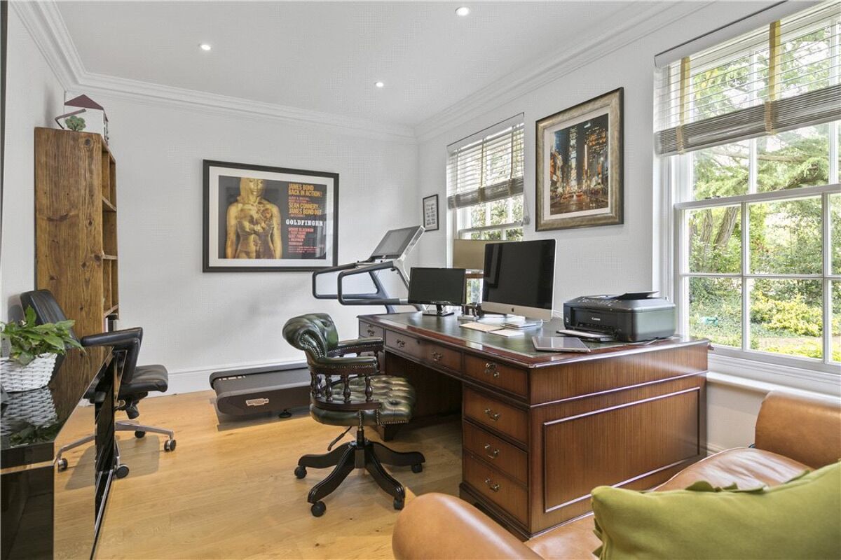 house for sale in Onslow Road, Burwood Park, WaltononThames, Surrey