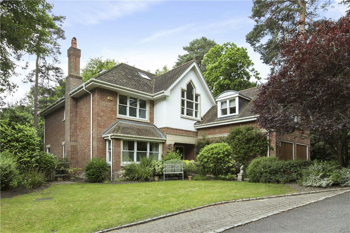 house for sale in Springwood Place, Cobbetts Hill, Weybridge, Surrey