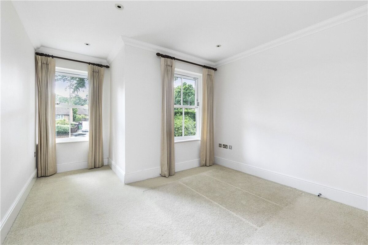 house for sale in Brooklands Road, Weybridge, Surrey, KT13 WBE170105