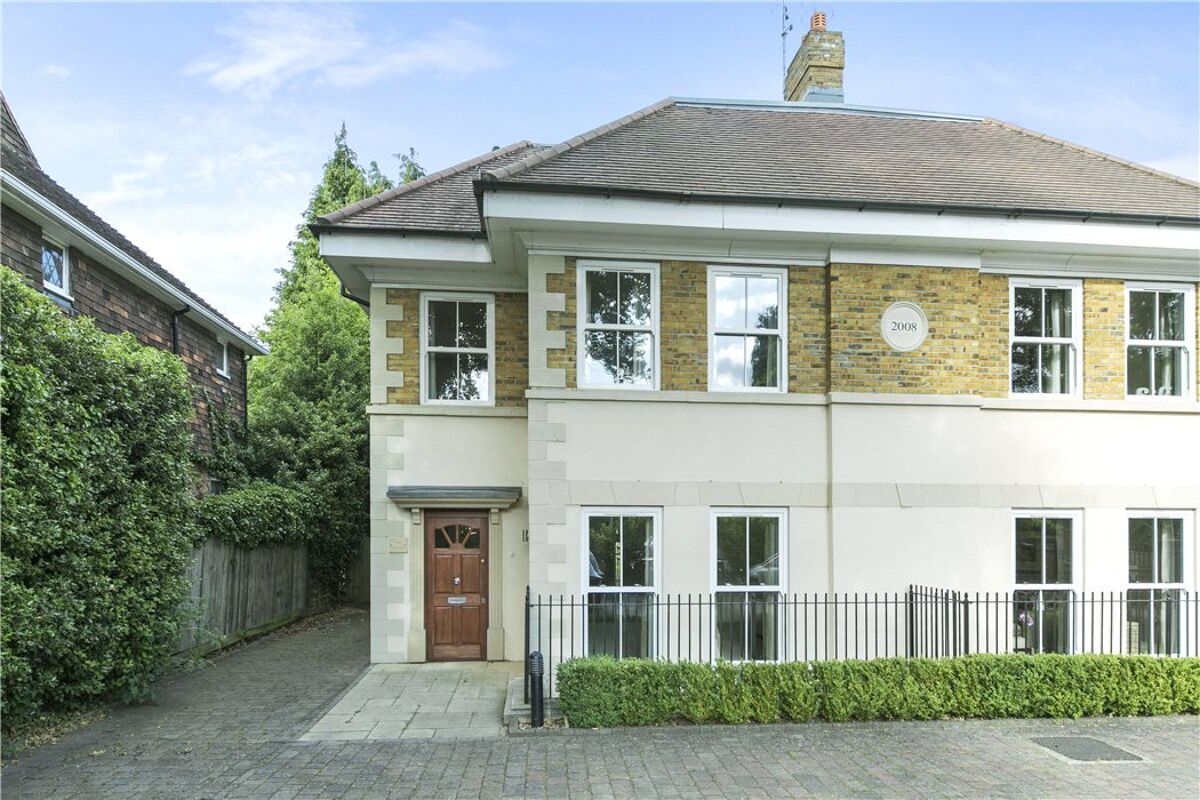 house for sale in Brooklands Road, Weybridge, Surrey, KT13 - WBE170105 ...