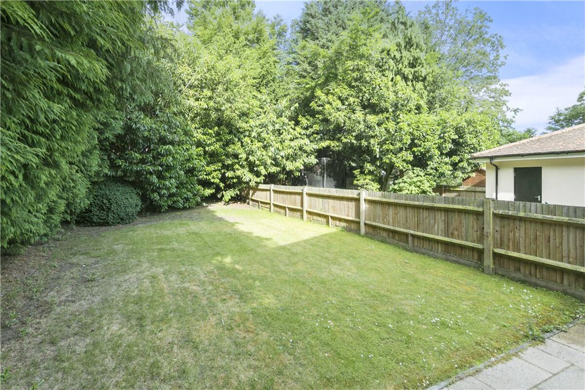 house for sale in Brooklands Road, Weybridge, Surrey, KT13 WBE170105