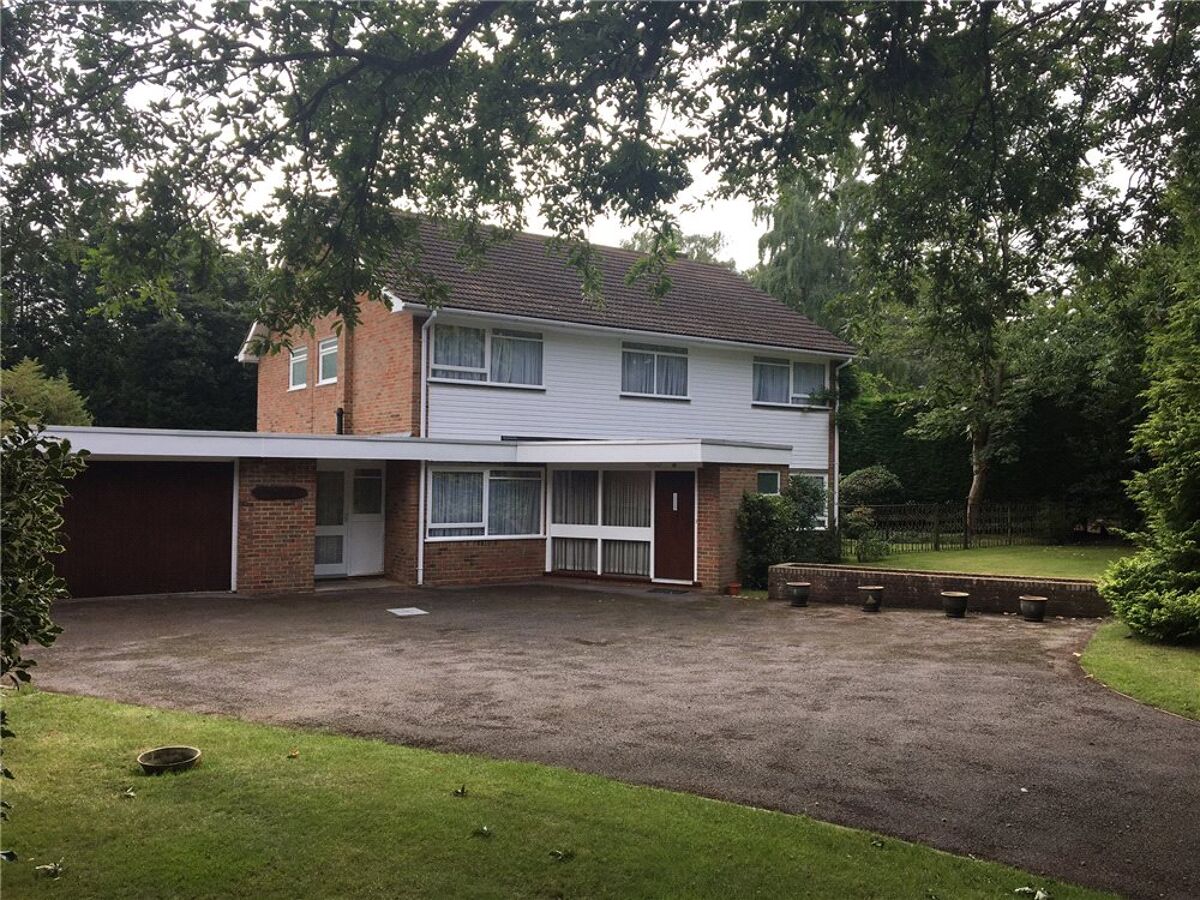 house for sale in Albury Road, Burwood Park, WaltononThames, Surrey