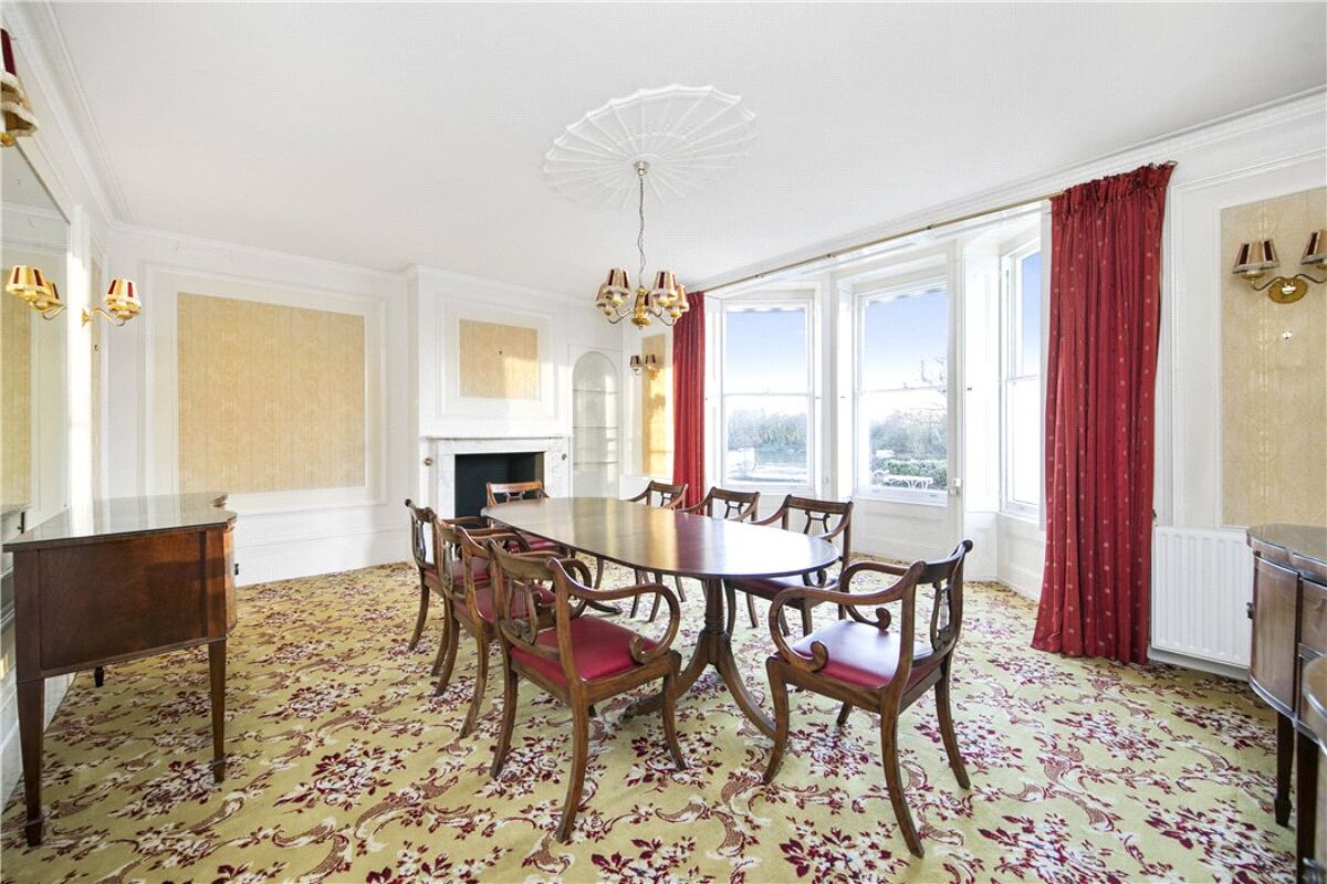 house for sale in Walton Lane, Shepperton, Surrey, TW17 WBE170201