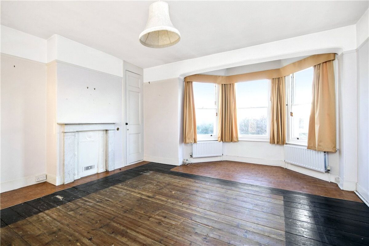 house for sale in Walton Lane, Shepperton, Surrey, TW17 WBE170201 Knight Frank