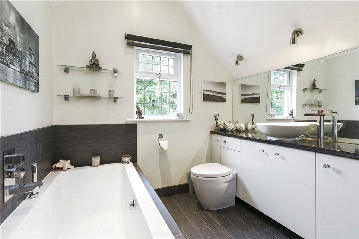 house for sale in Westcar Lane, Hersham, WaltononThames, Surrey, KT12 WBE180100 Knight Frank