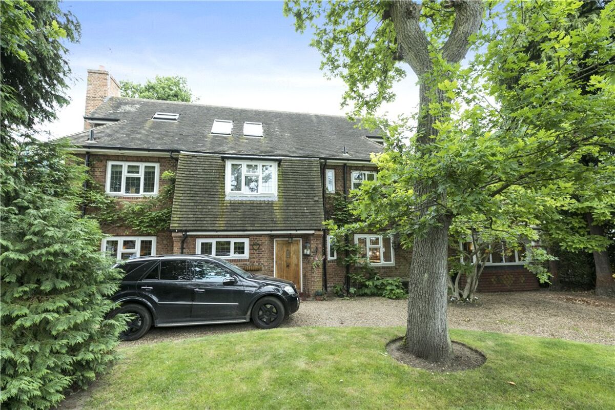 house for sale in Westcar Lane, Hersham, WaltononThames, Surrey, KT12