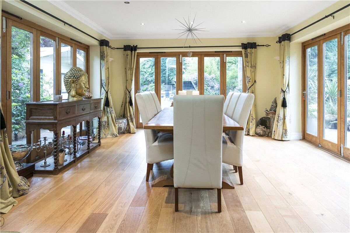 house for sale in Westcar Lane, Hersham, WaltononThames, Surrey, KT12 WBE180100 Knight Frank