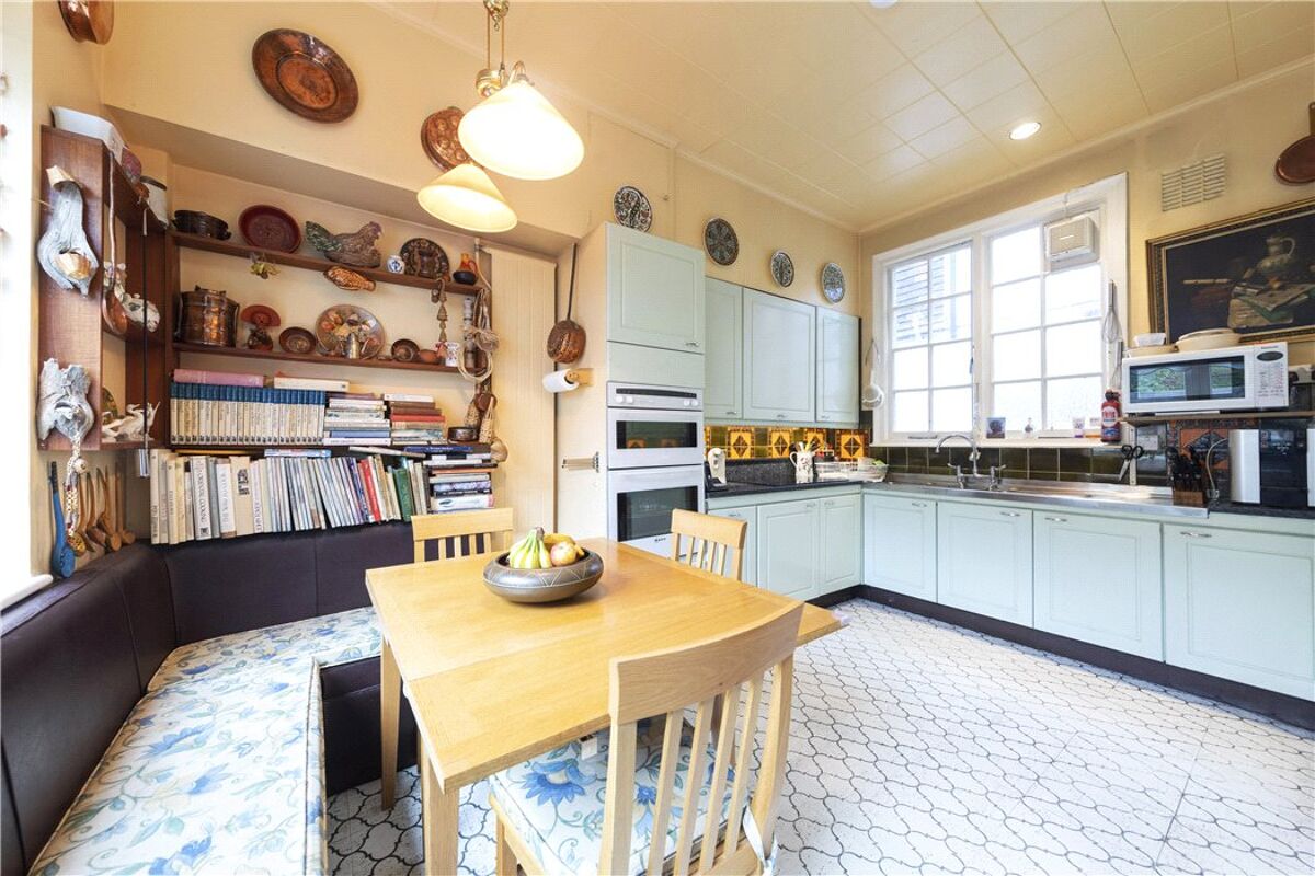 house for sale in Woburn Hill, Addlestone, Surrey, KT15 WBE180170