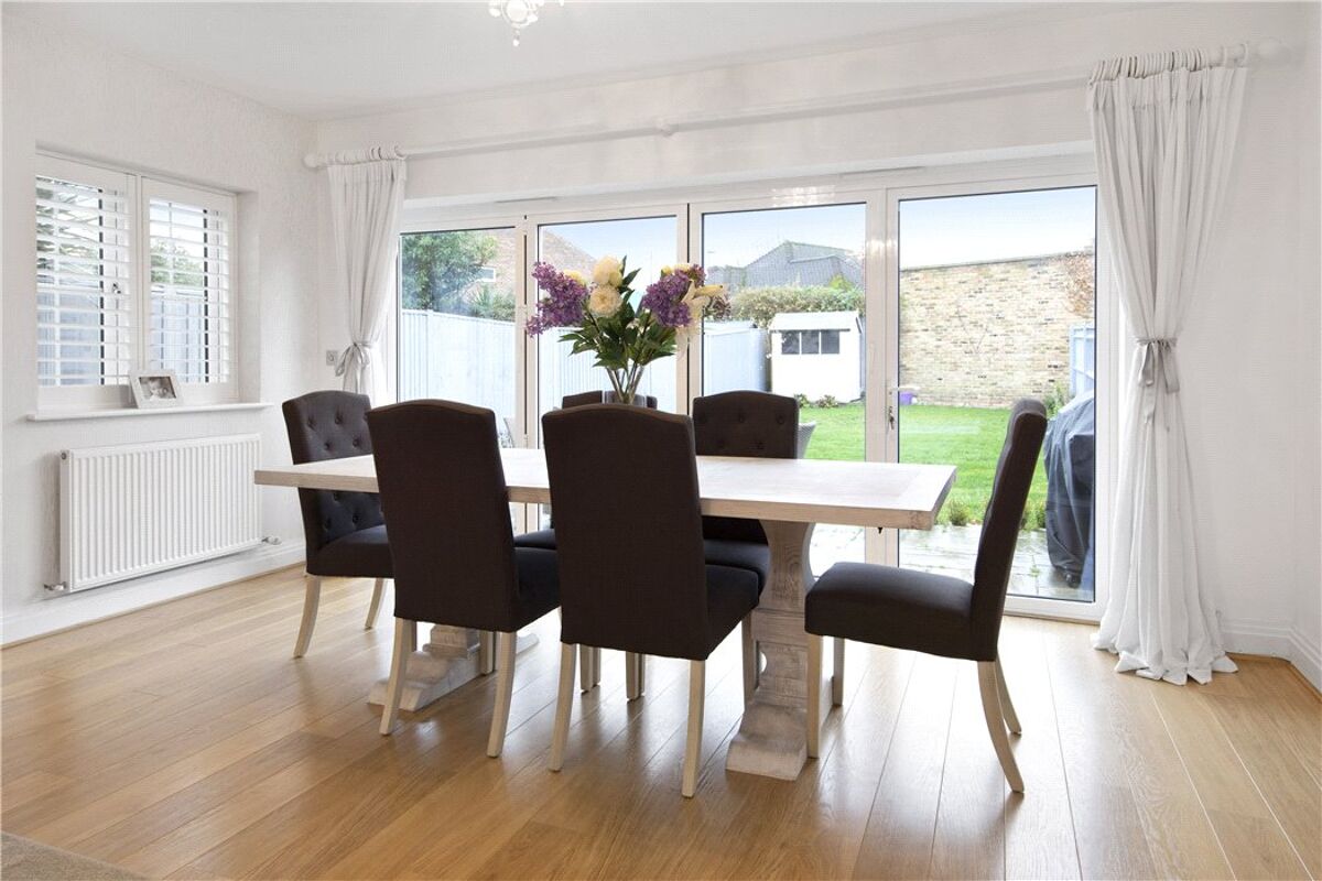 house for sale in Trenchard Close, Hersham, WaltononThames, Surrey, KT12 WBE180191 Knight