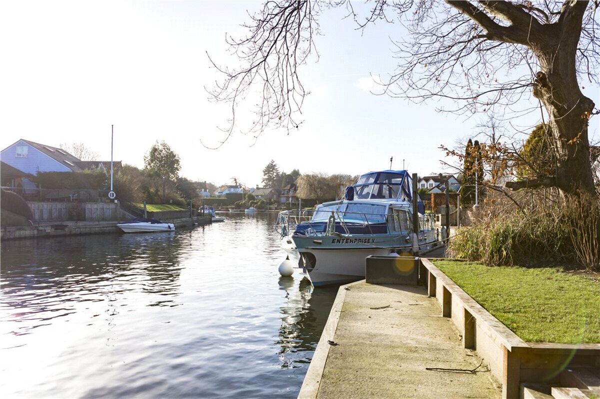 house for sale in Hamm Court, Weybridge, Surrey, KT13 WBE180198