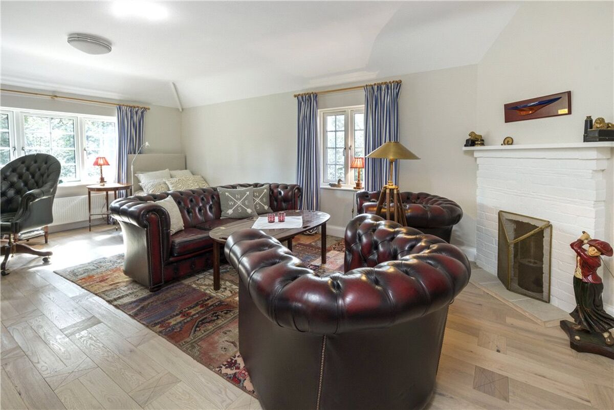 house for sale in Norfolk Farm Road, Pyrford, Surrey, GU22 WBE190064