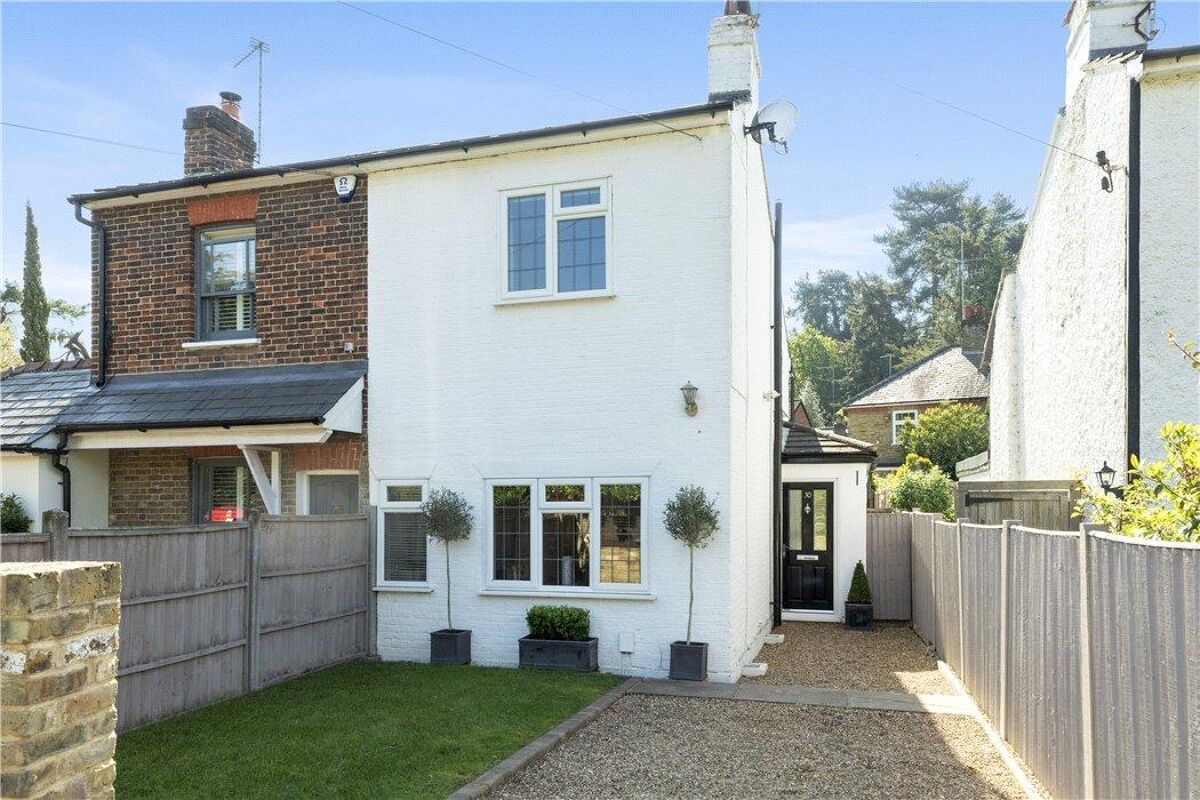 house for sale in Brooklands Lane, Weybridge, Surrey, KT13 WBE190082