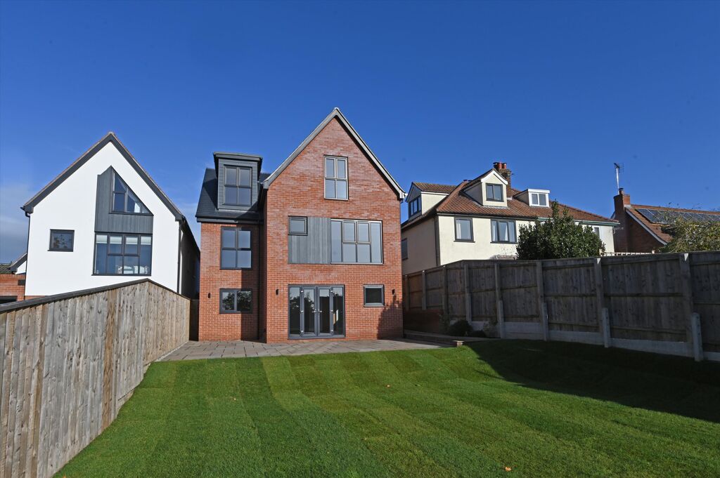 Image of Woolnough Road, Woodbridge, Suffolk, IP12