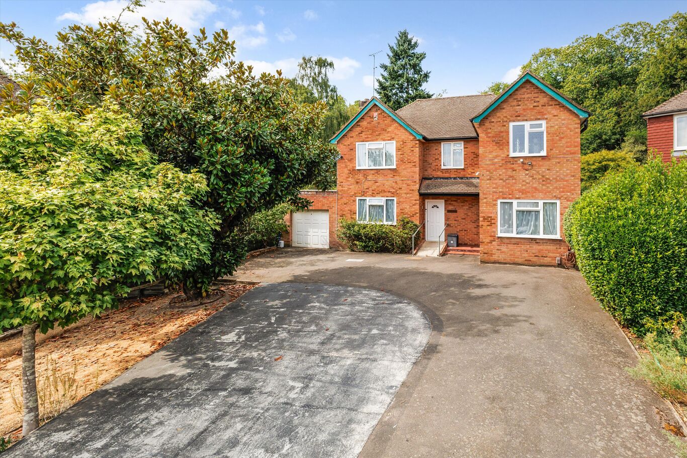 Image of Woodside Way, Virginia Water, Surrey GU25