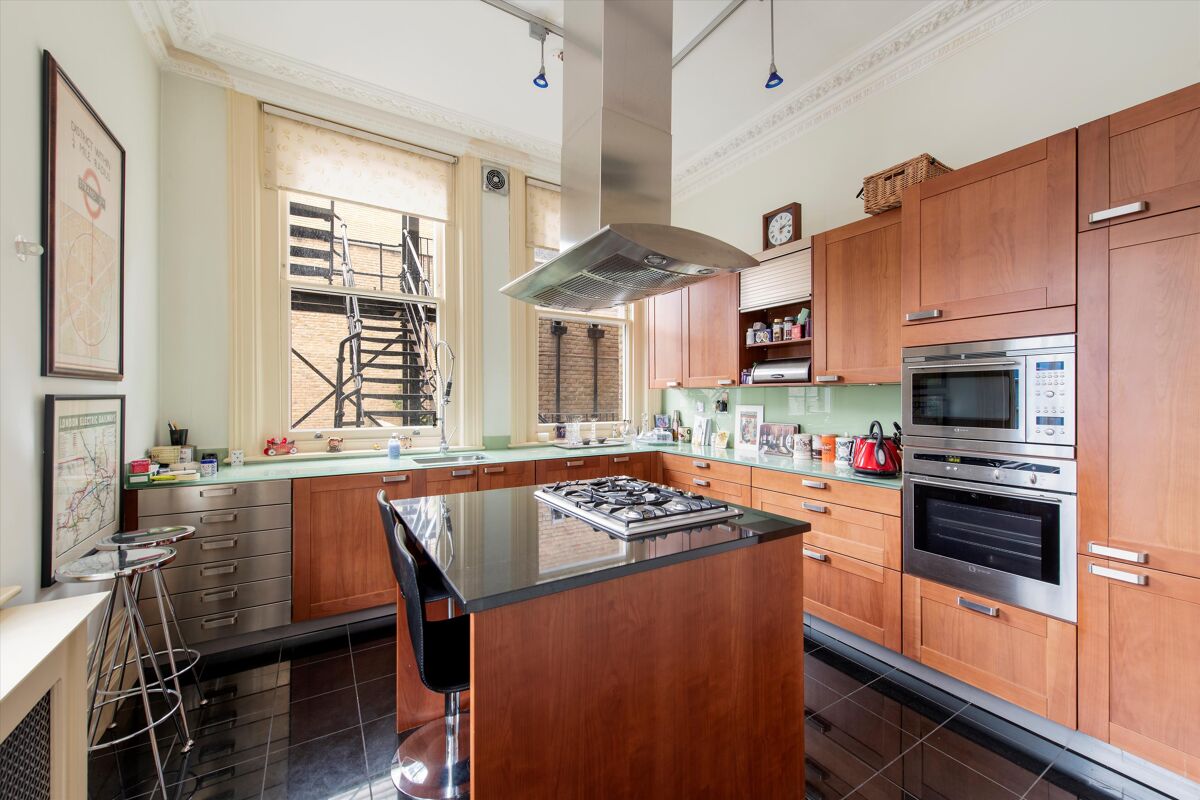 flat for sale in Northumberland Avenue, Covent Garden, London, WC2