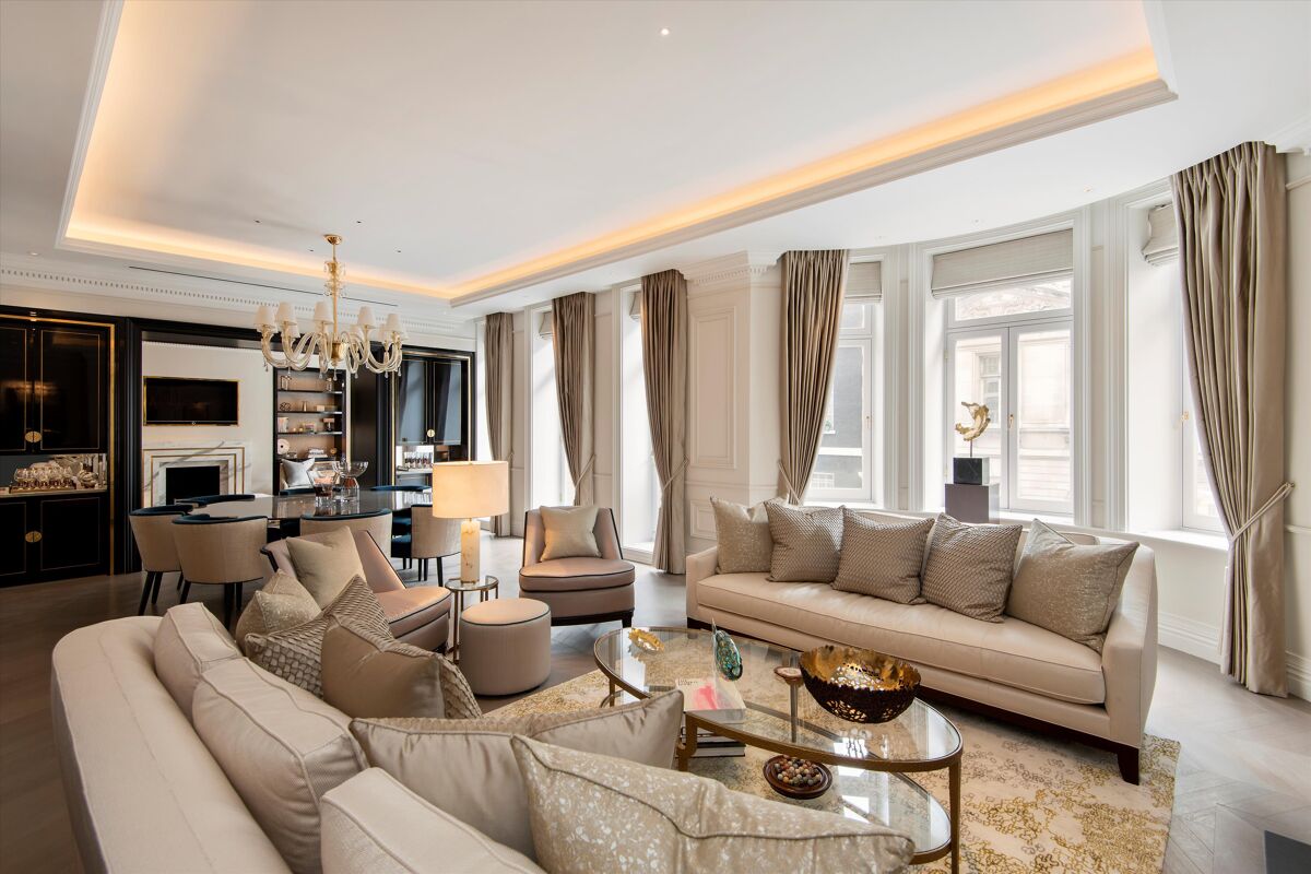 flat for sale in Charles Street, Mayfair, London, W1J WER012154436