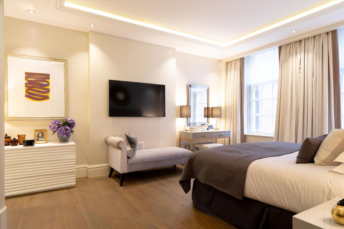 flat for sale in North Audley Street, Mayfair, London, W1K