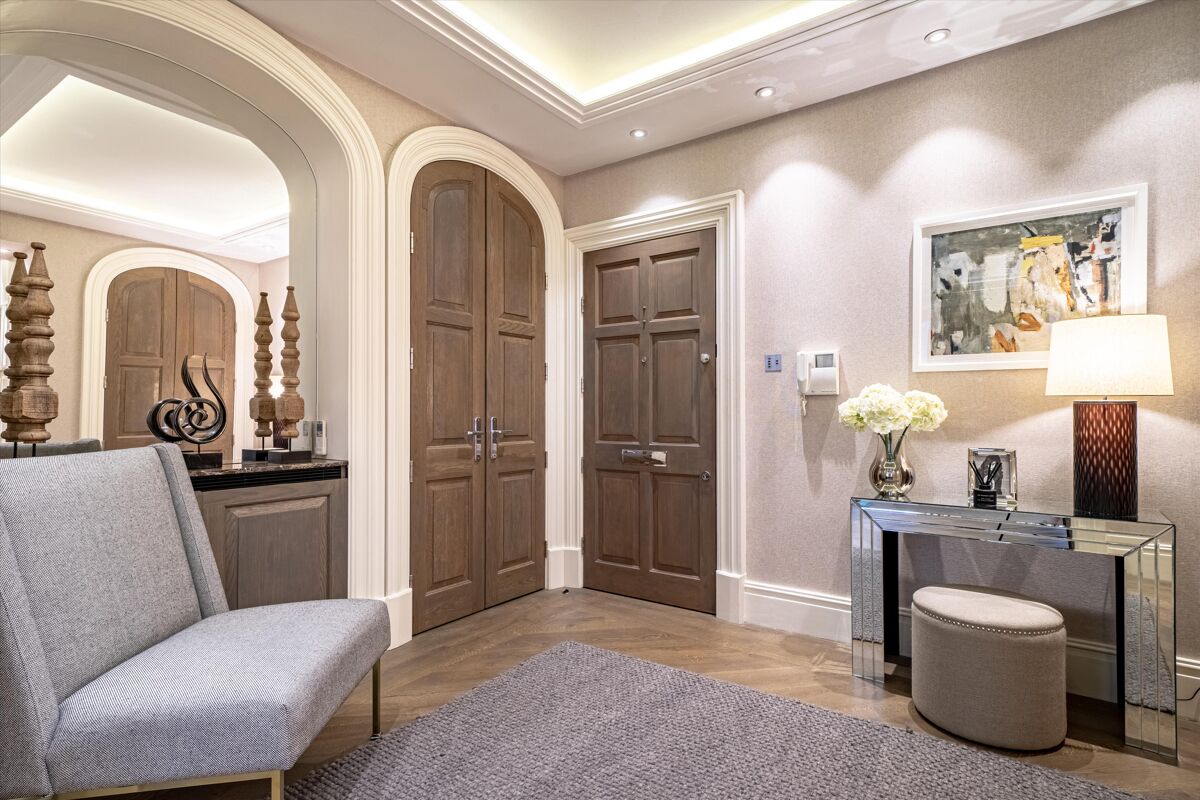 flat for sale in North Audley Street, Mayfair, London, W1K