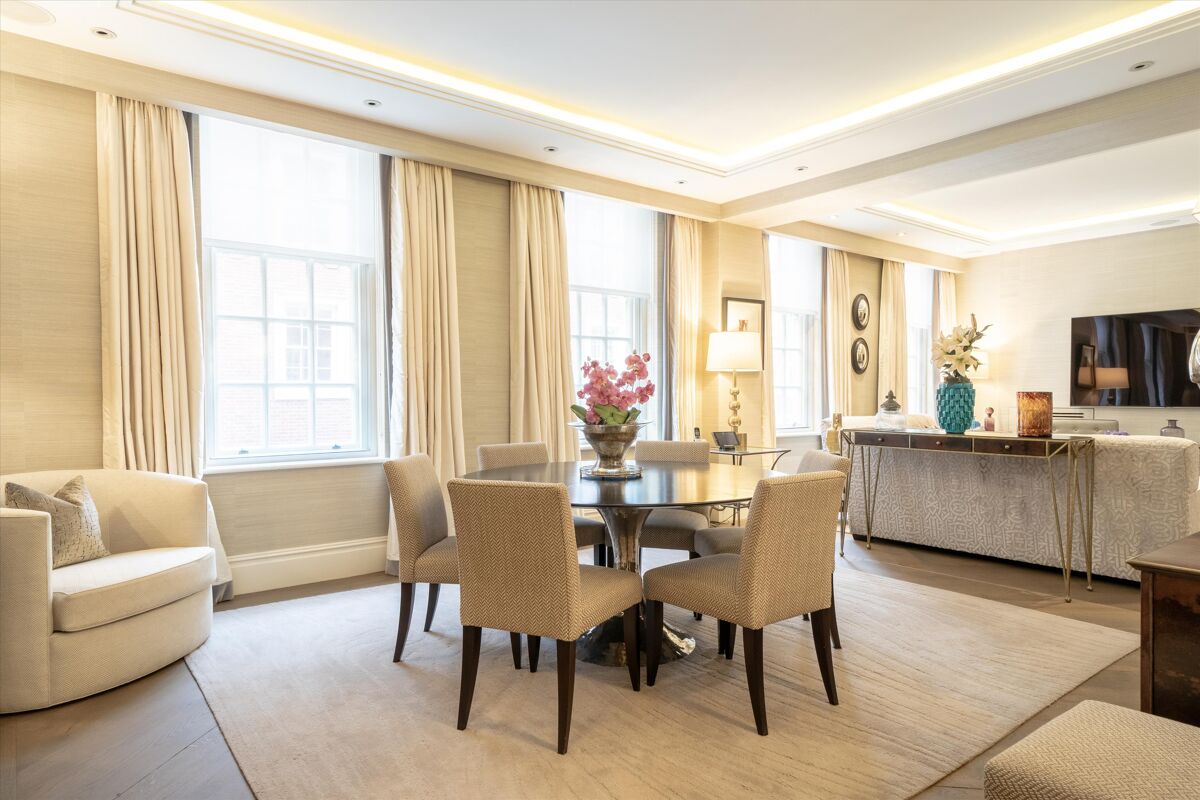 flat for sale in North Audley Street, Mayfair, London, W1K