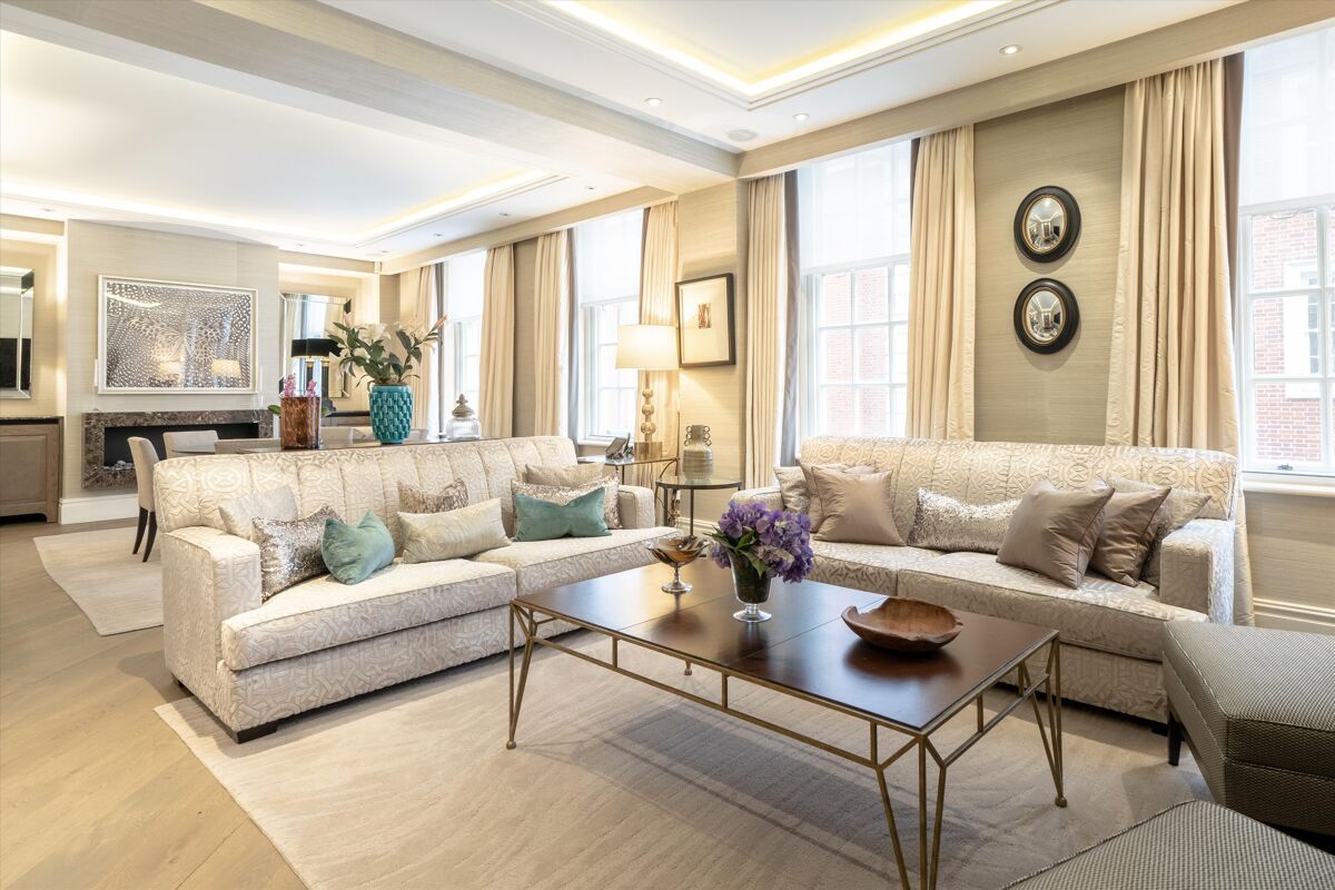 flat for sale in North Audley Street, Mayfair, London, W1K
