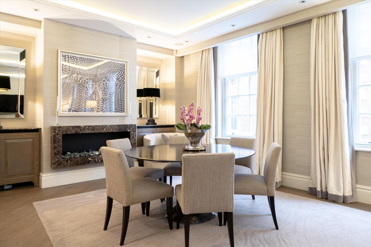 flat for sale in North Audley Street, Mayfair, London, W1K