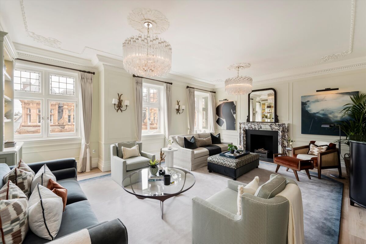 flat for sale in Carlos Place, Mayfair, London, W1K - WER012266050 ...