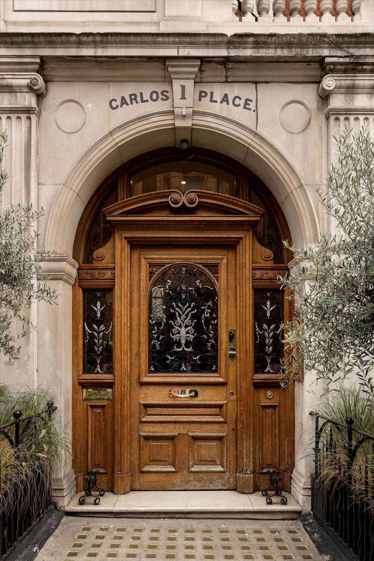 flat for sale in Carlos Place, Mayfair, London, W1K WER012266050