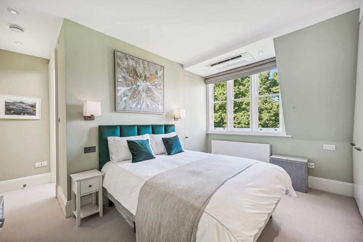 apartment for sale in North Audley Street, Mayfair, London, W1K