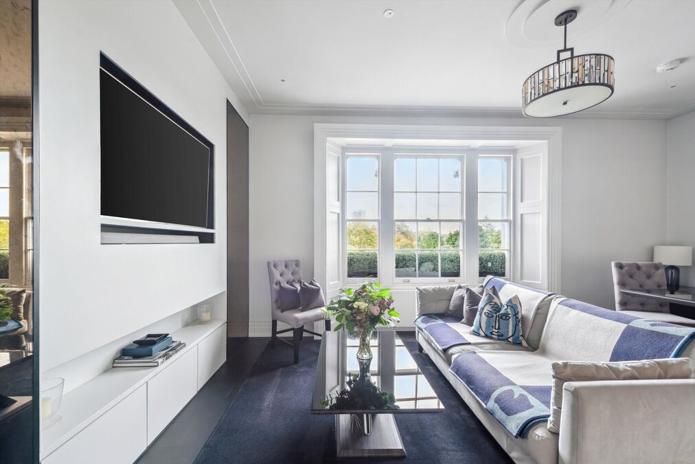 Image of Grosvenor Gardens, London, SW1W