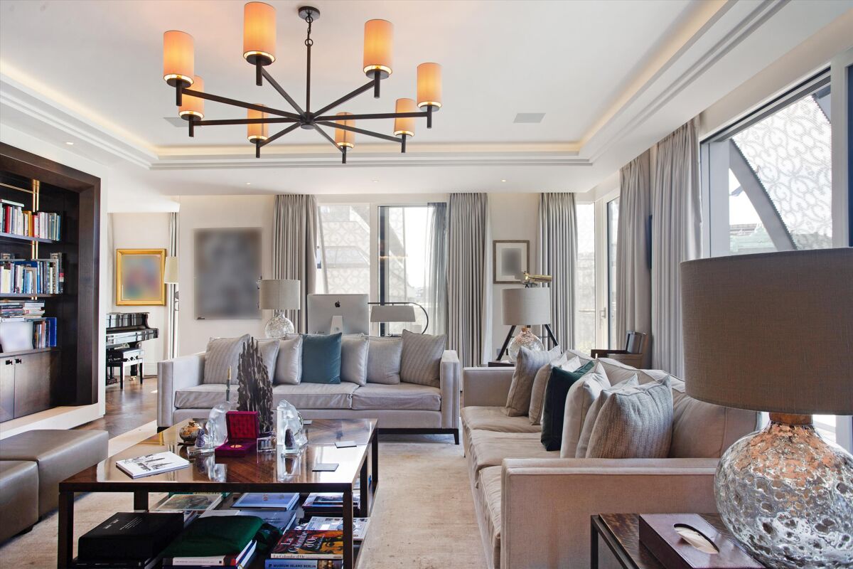 apartment for sale in Strand, Covent Garden, London, WC2R