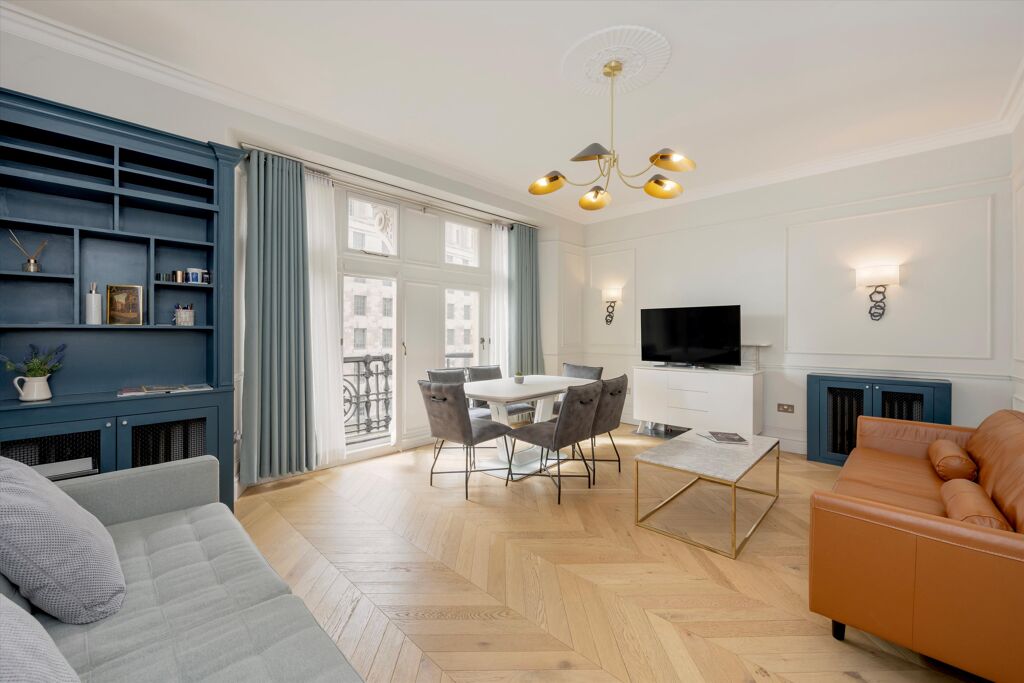 Image of Whitehall Court, St James's, London, SW1A