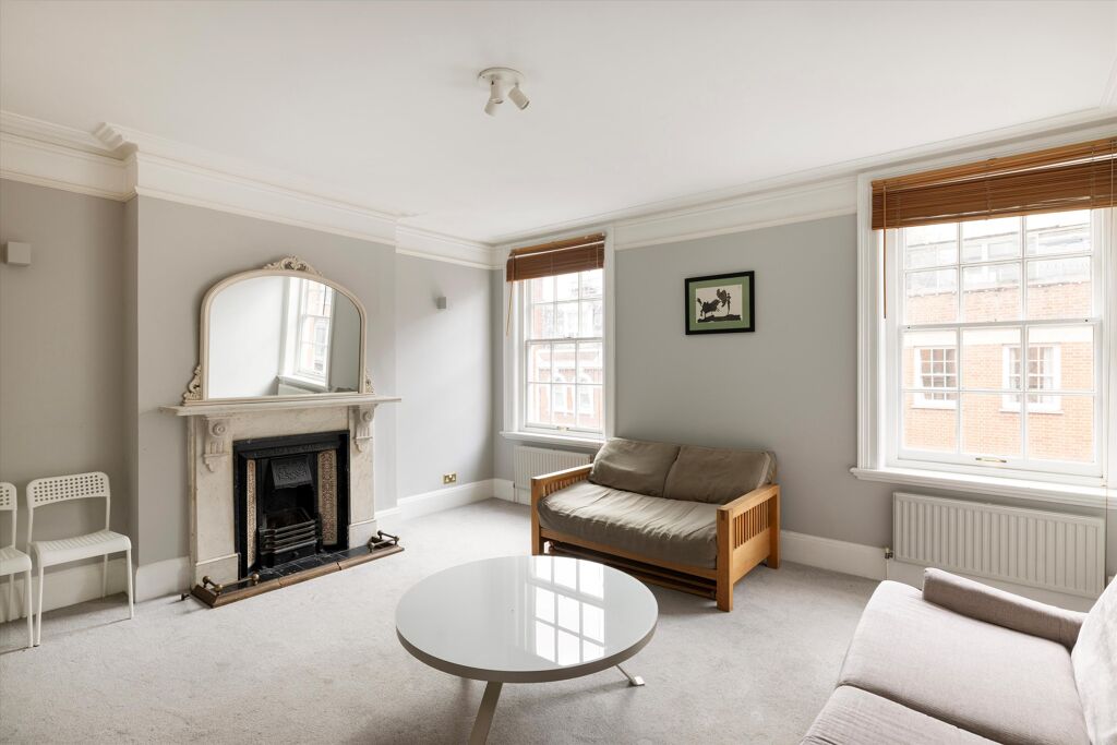 Image of James Street, London, WC2E