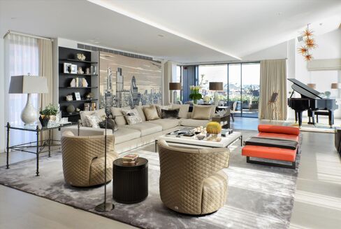 Picture of 3 bedroom flat for sale.
