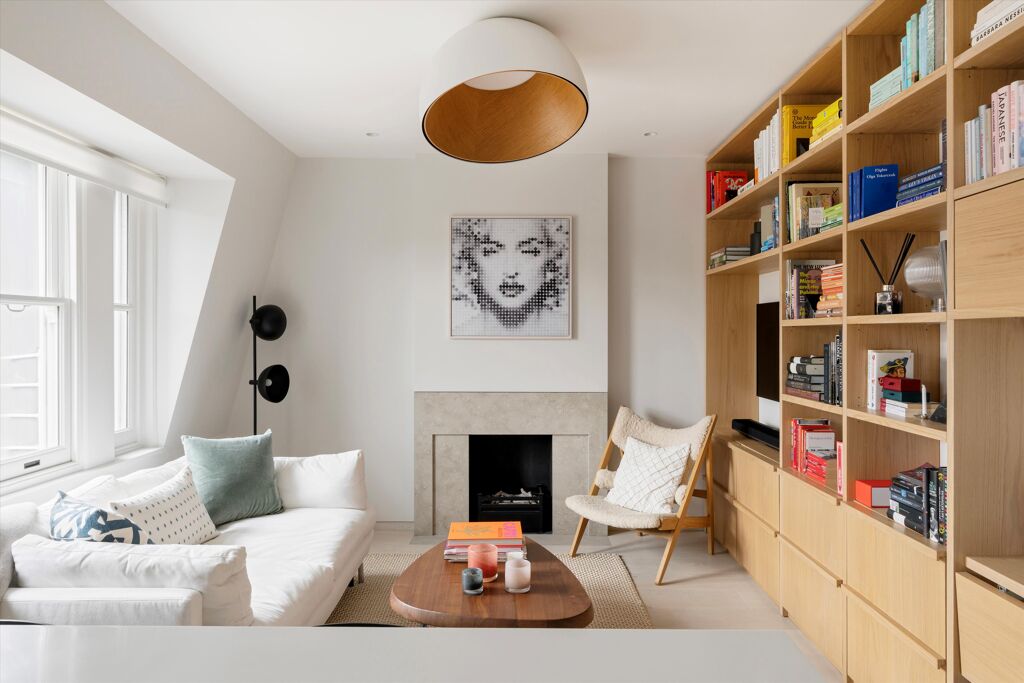 Image of Berkeley House, 15 Hay Hill, London, W1J