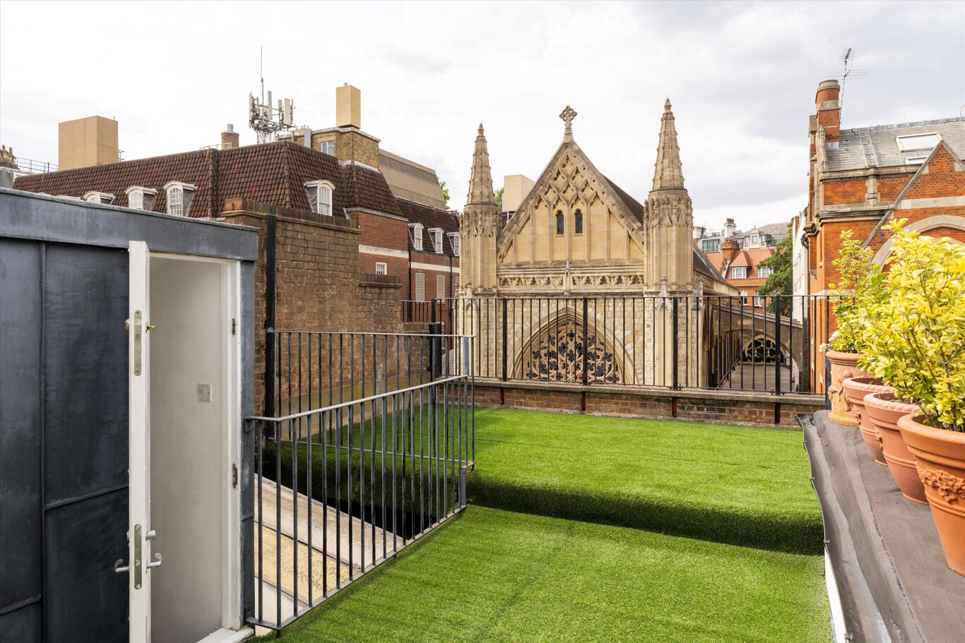 Image of Farm Street, Mayfair, London W1J