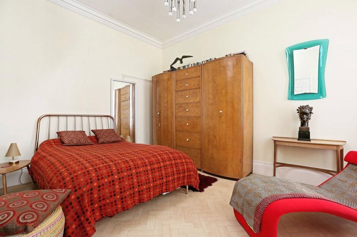 flat for sale in Bank Chambers, 25 Jermyn Street, St James's, London