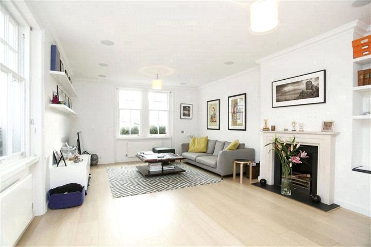 flat for sale in Lees Place, Mayfair, London, W1K WER120120 Knight