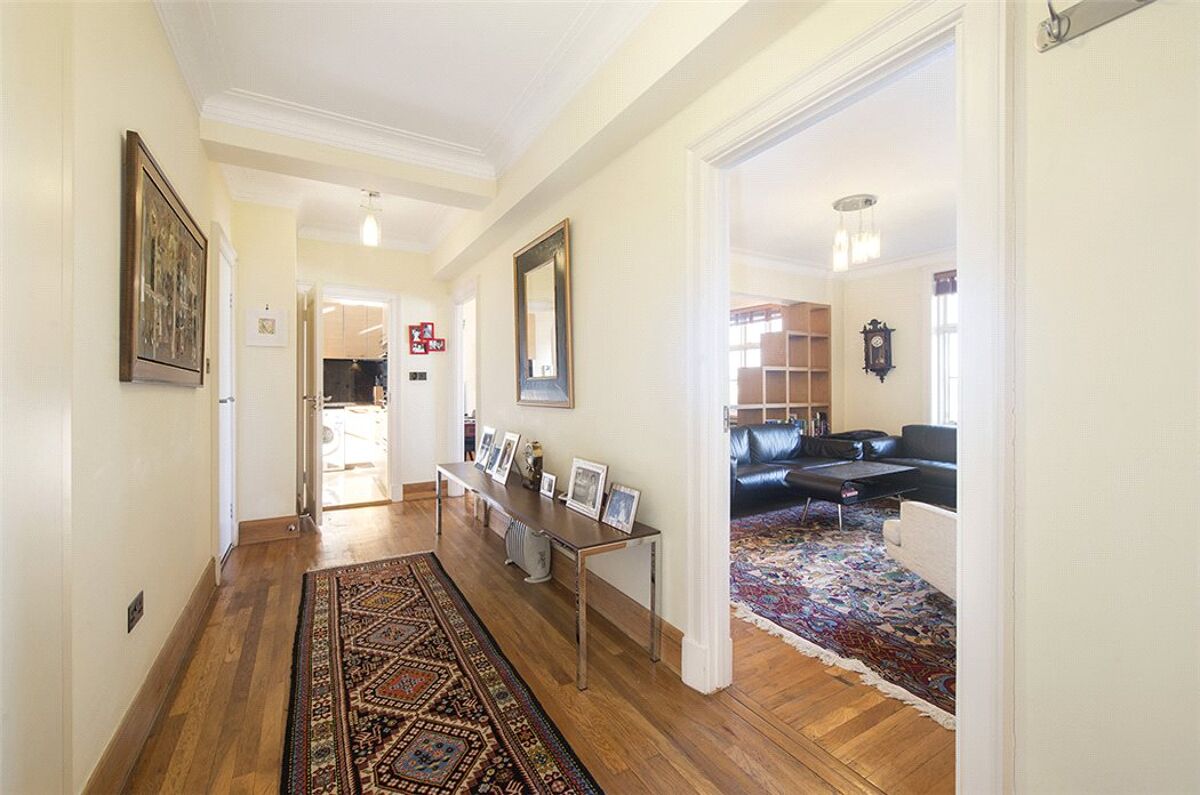 flat for sale in Chesterfield House, Chesterfield Gardens, Mayfair