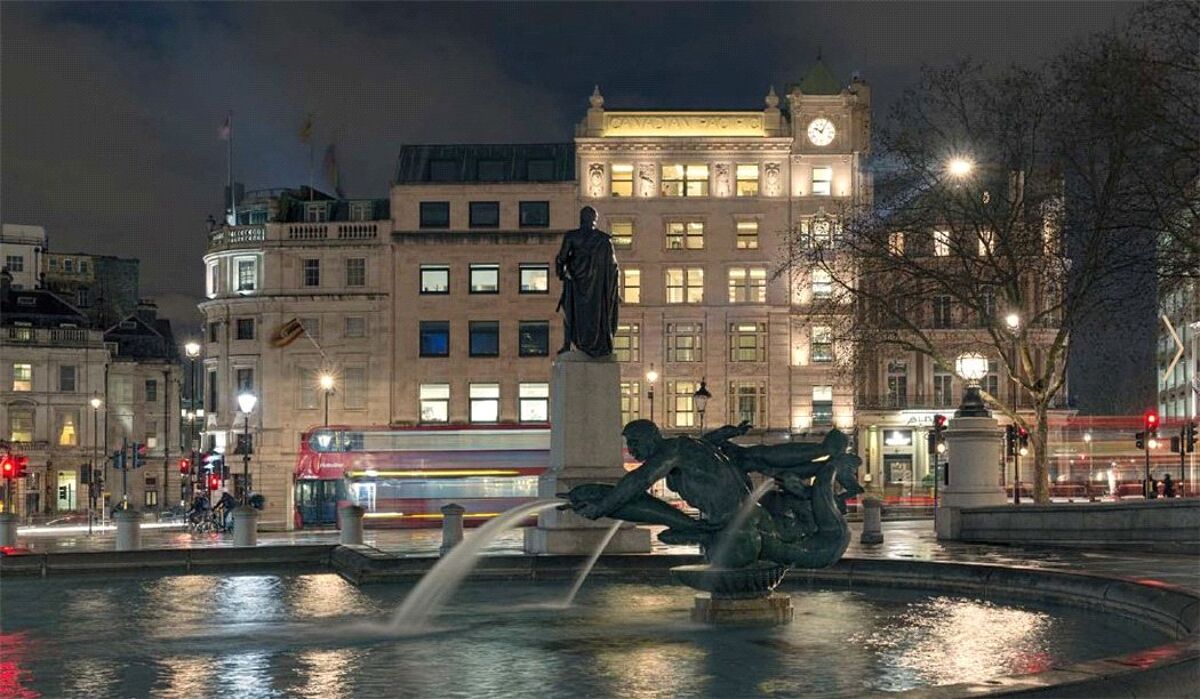 flat for sale in Trafalgar Penthouse, Trafalgar Square, London, SW1Y WER130164 Knight Frank
