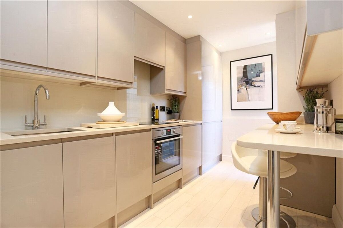 flat for sale in Carrington House, Hertford Street, Mayfair, London, W1J WER160001 Knight Frank